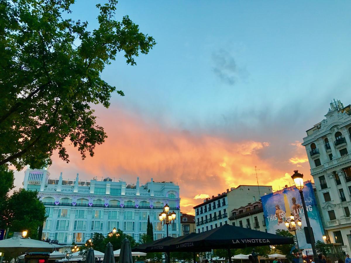 Santa Ana Plaza Apartment Madrid Bagian luar foto