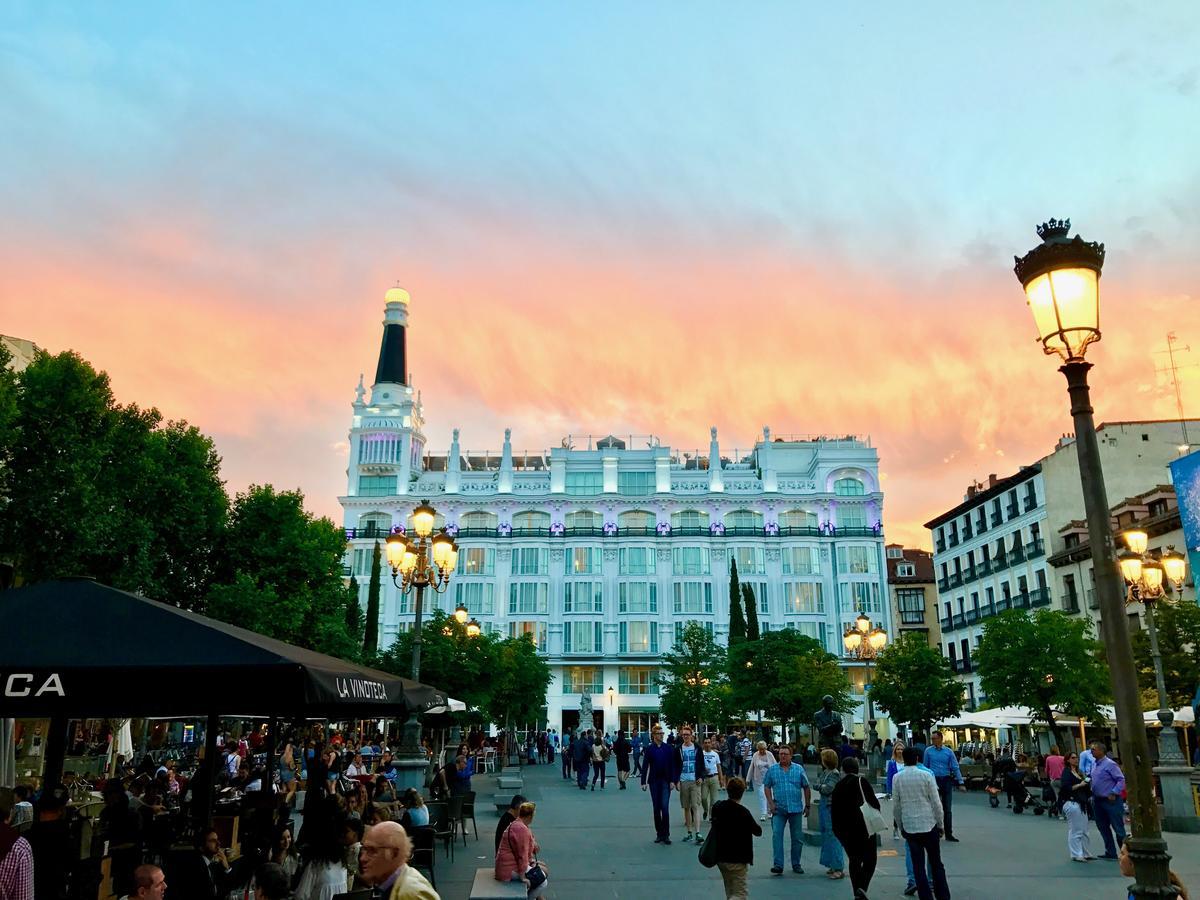 Santa Ana Plaza Apartment Madrid Bagian luar foto